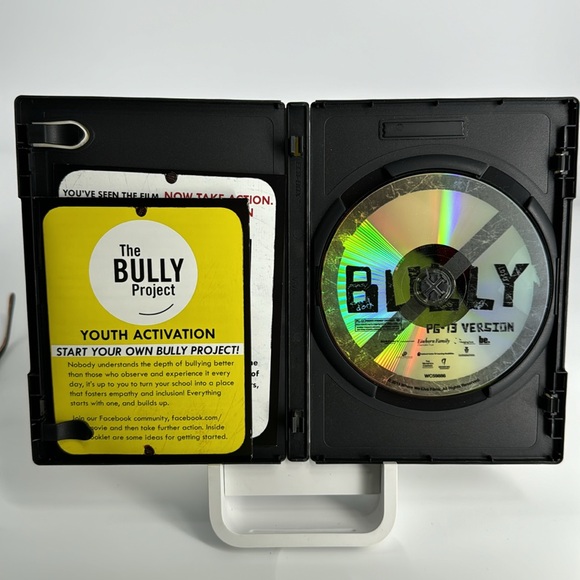 Bully. The PG-13 Version. DVD - Picture 4 of 4